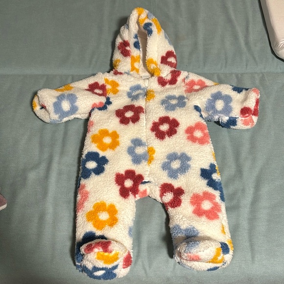 Little Me Bunting 3-6month *Excellent condition” - Picture 1 of 6